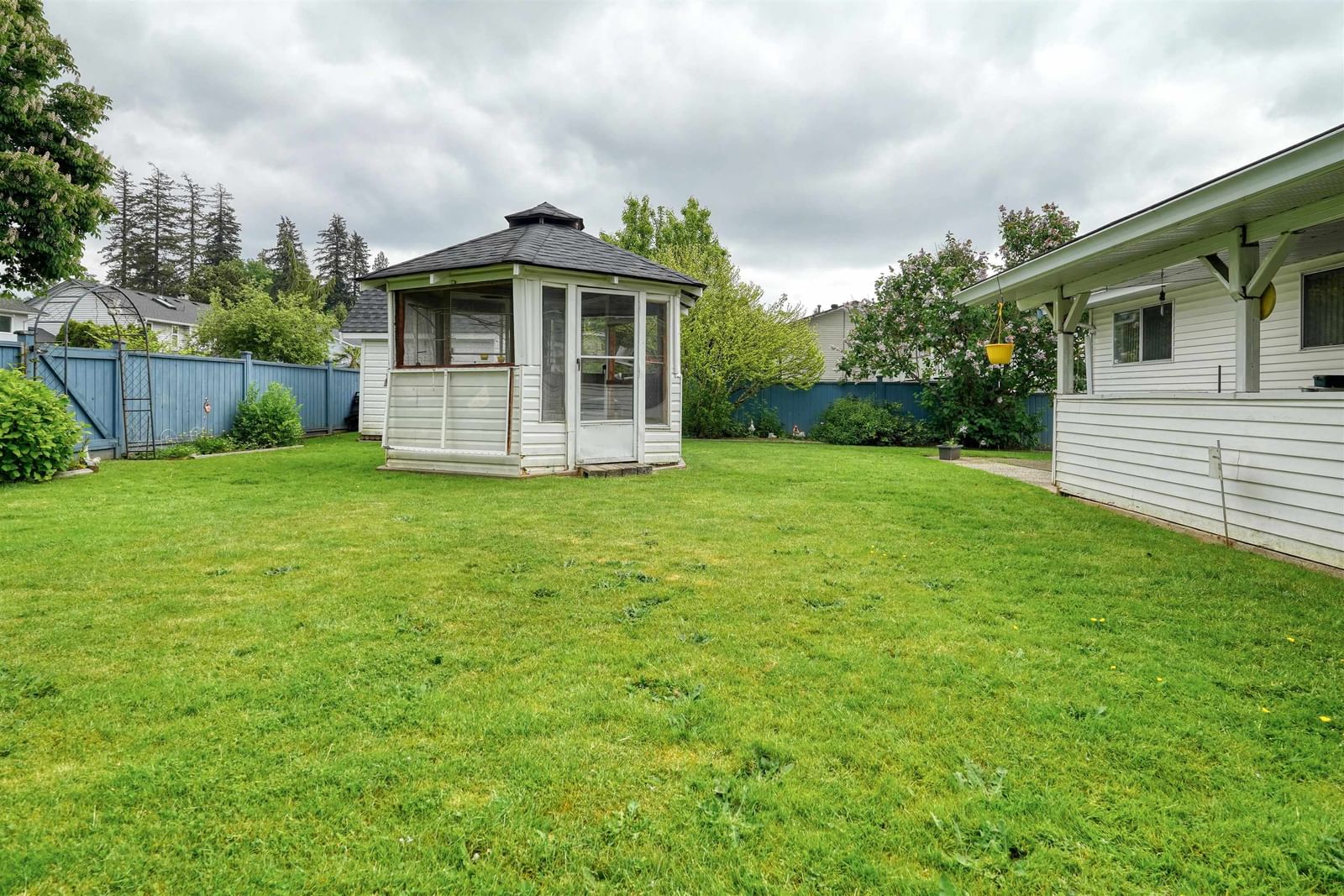 Listing Image 22