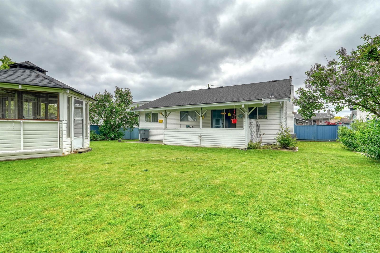 Listing Image 23