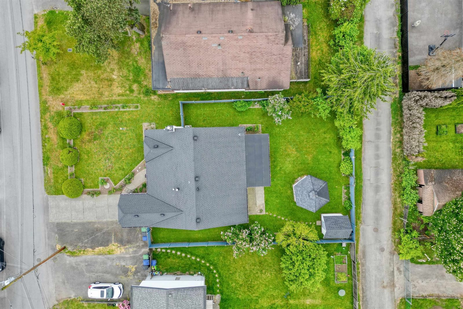 Listing Image 29