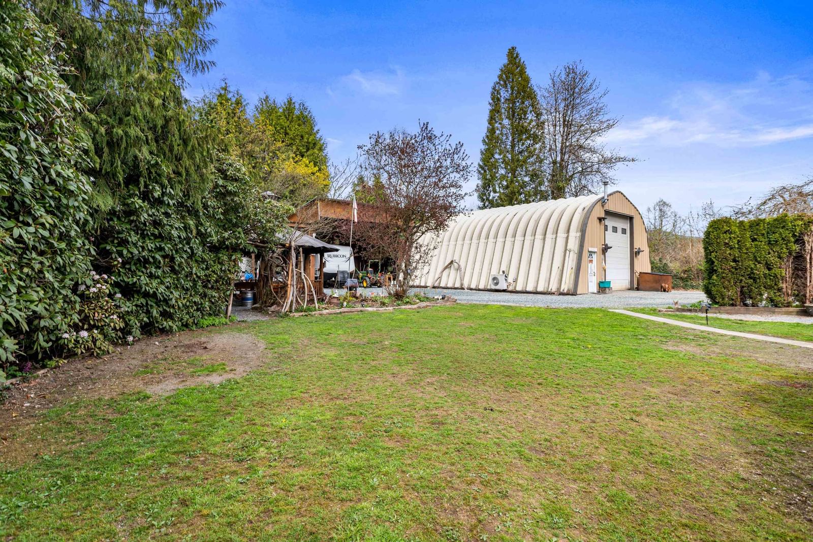 Listing Image 38