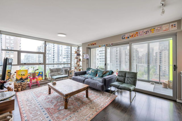 1103 - 999 Seymour Street