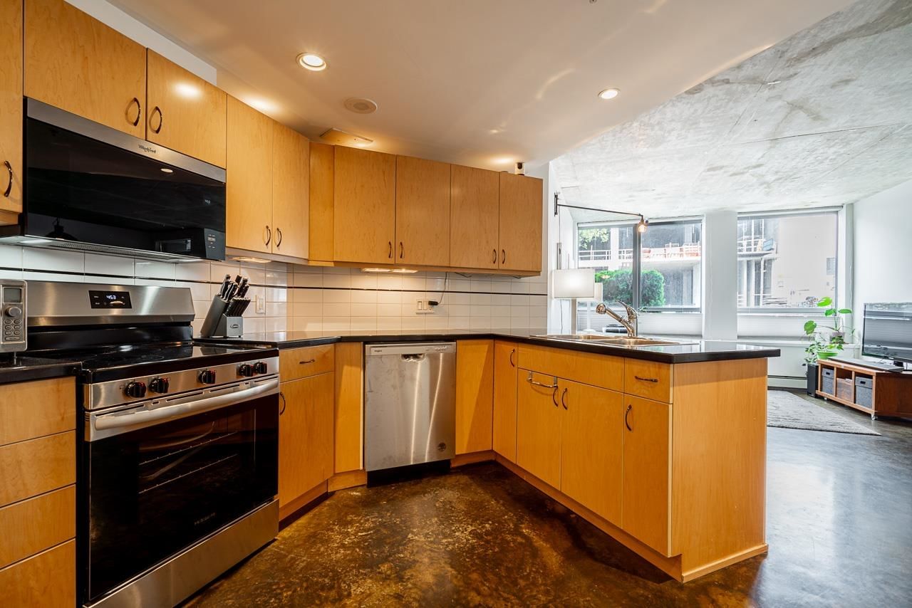 Listing Image 13