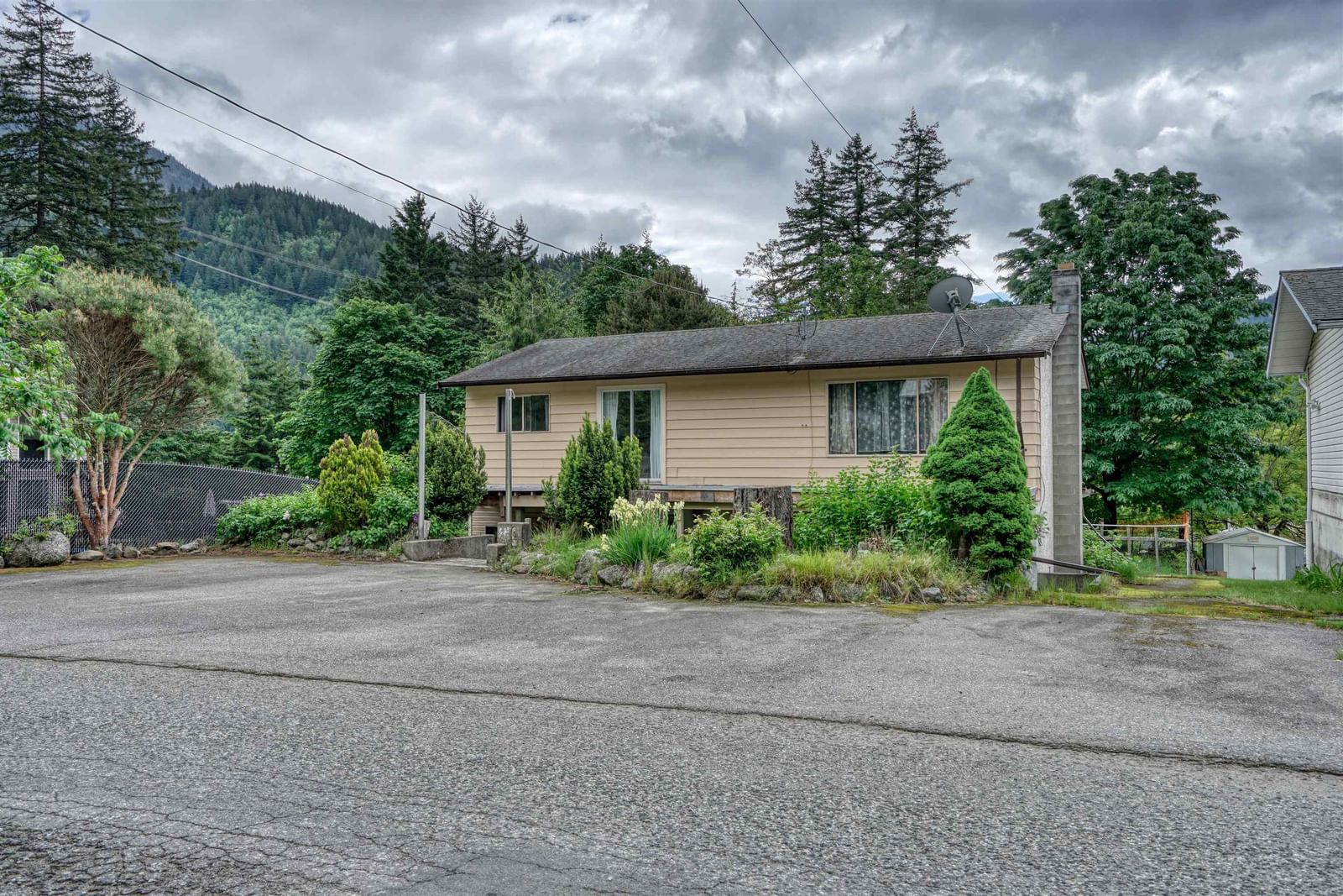Listing Image 32