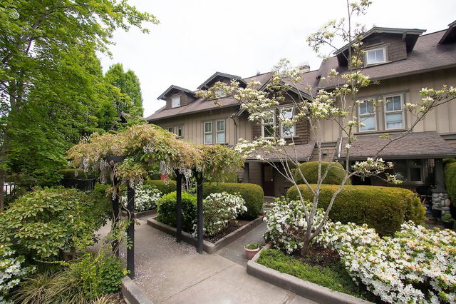 234 - 18 Jack Mahony Place