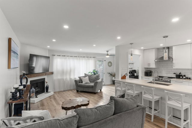 10 - 33361 Wren Crescent