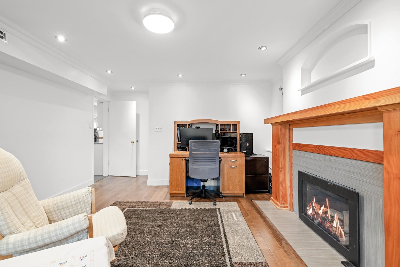Listing Image 22