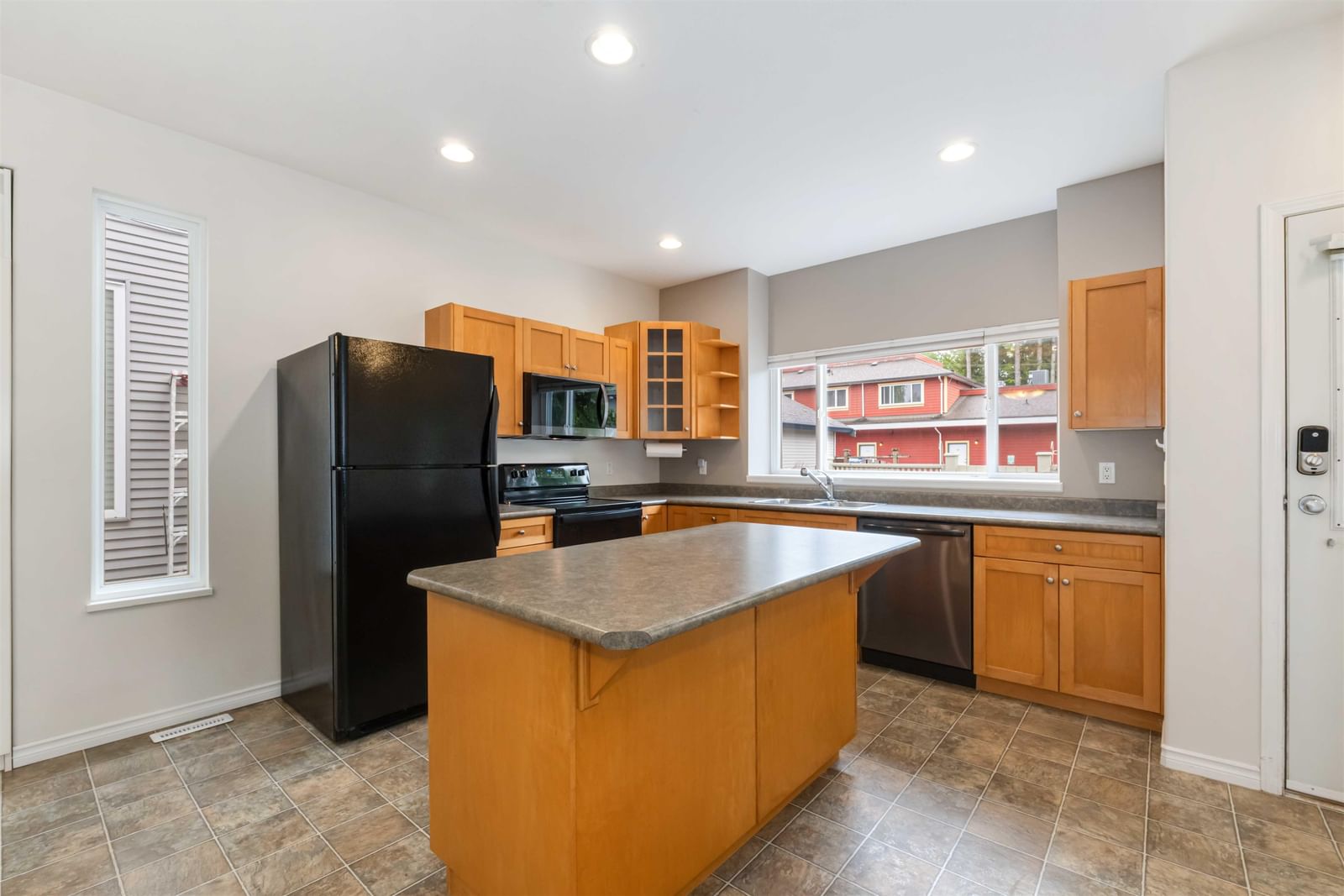 Listing Image 13