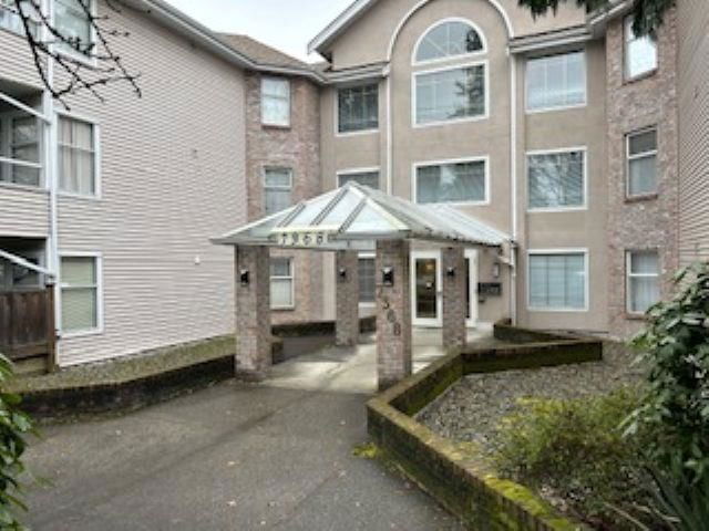 207 - 7368 Royal Oak Avenue