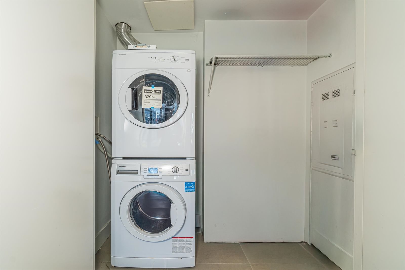 Listing Image 18
