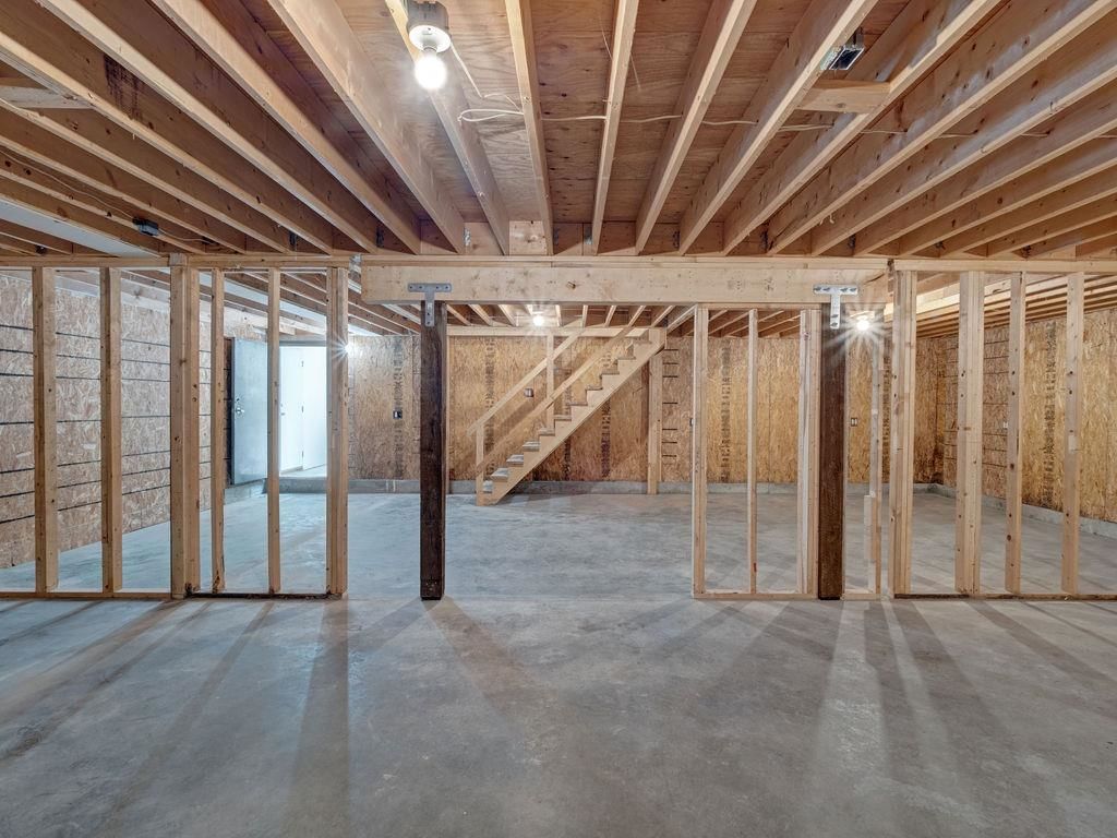 Listing Image 30