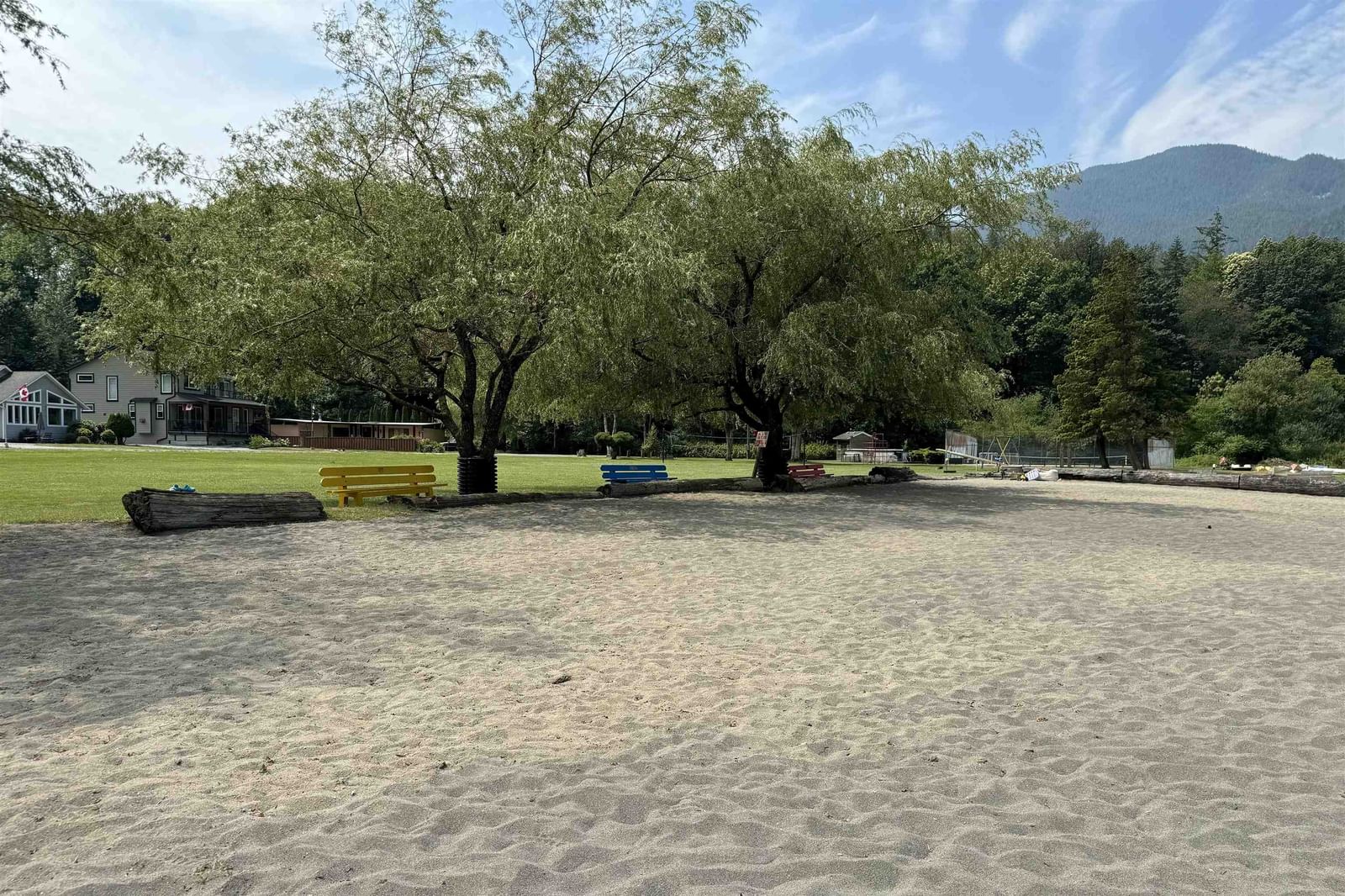 Listing Image 19