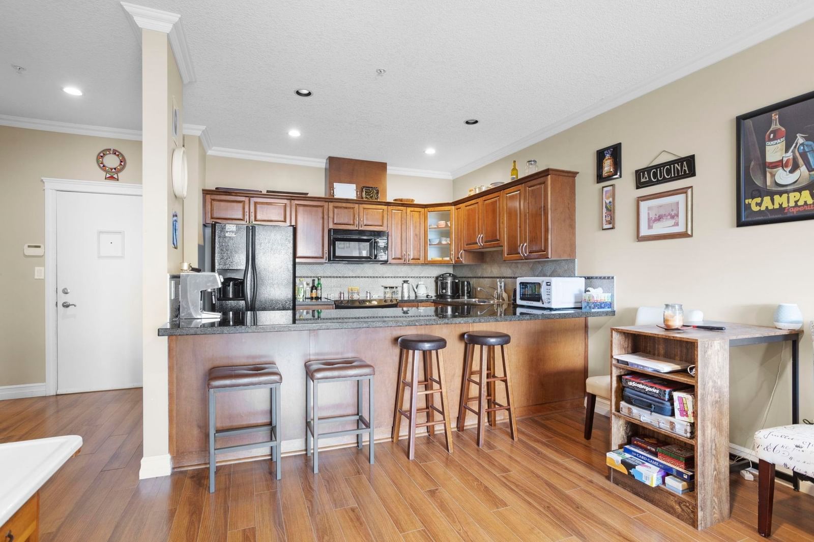 Listing Image 13