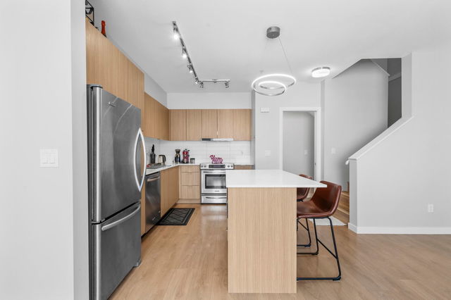 51 - 3728 Thurston Street