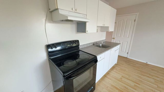1Bed - 15565 95a Avenue