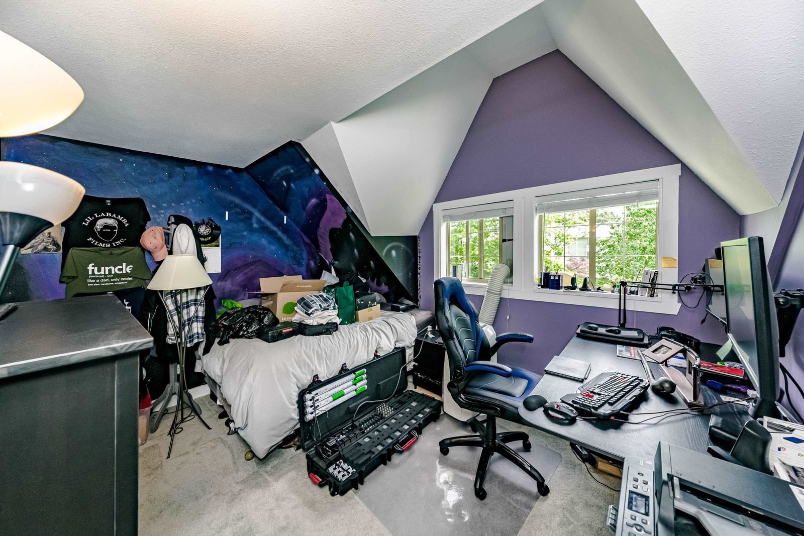 Listing Image 16