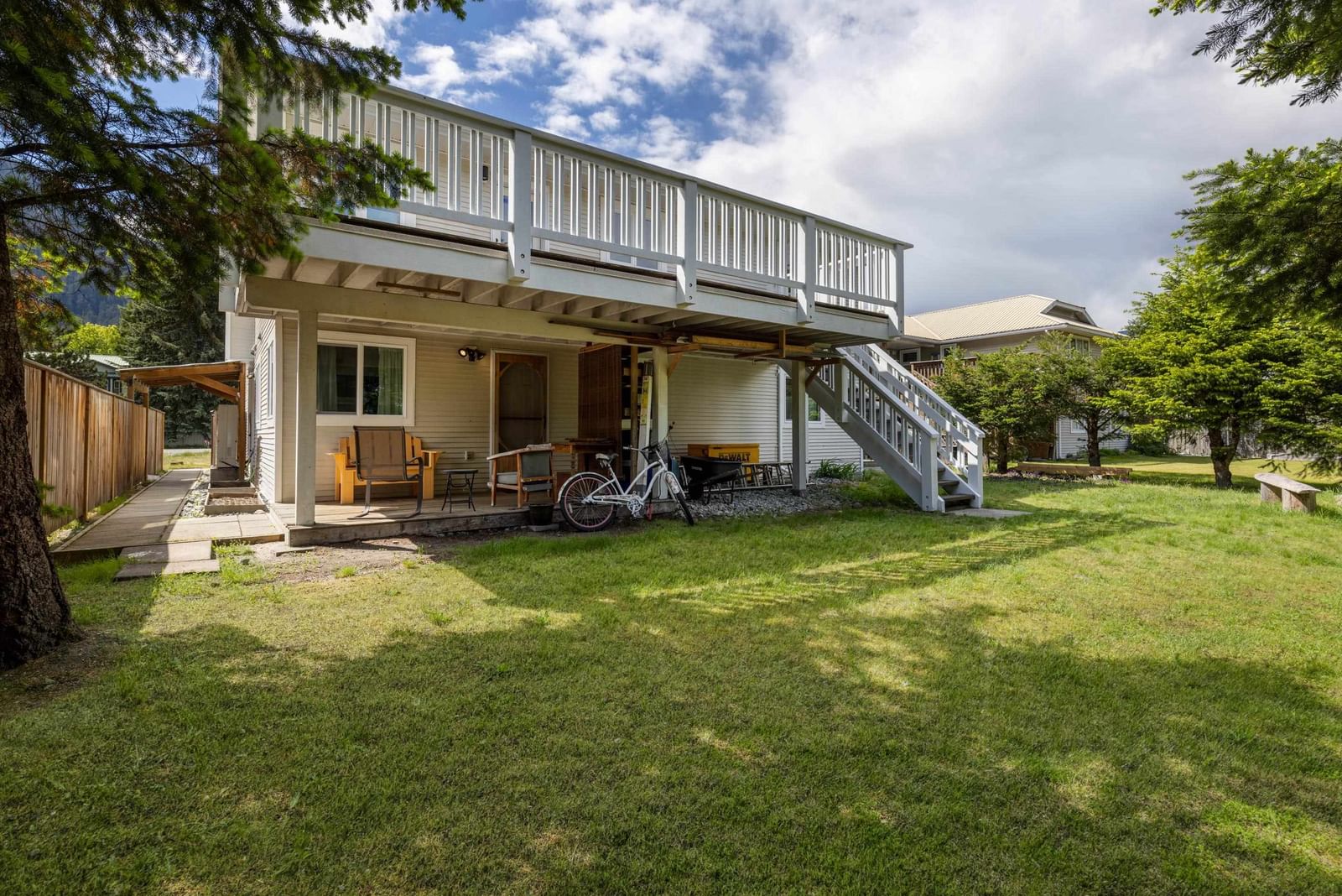 Listing Image 28
