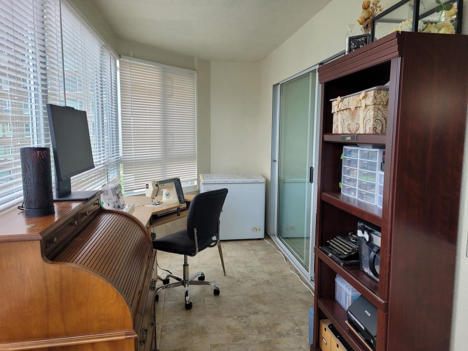 Listing Image 22