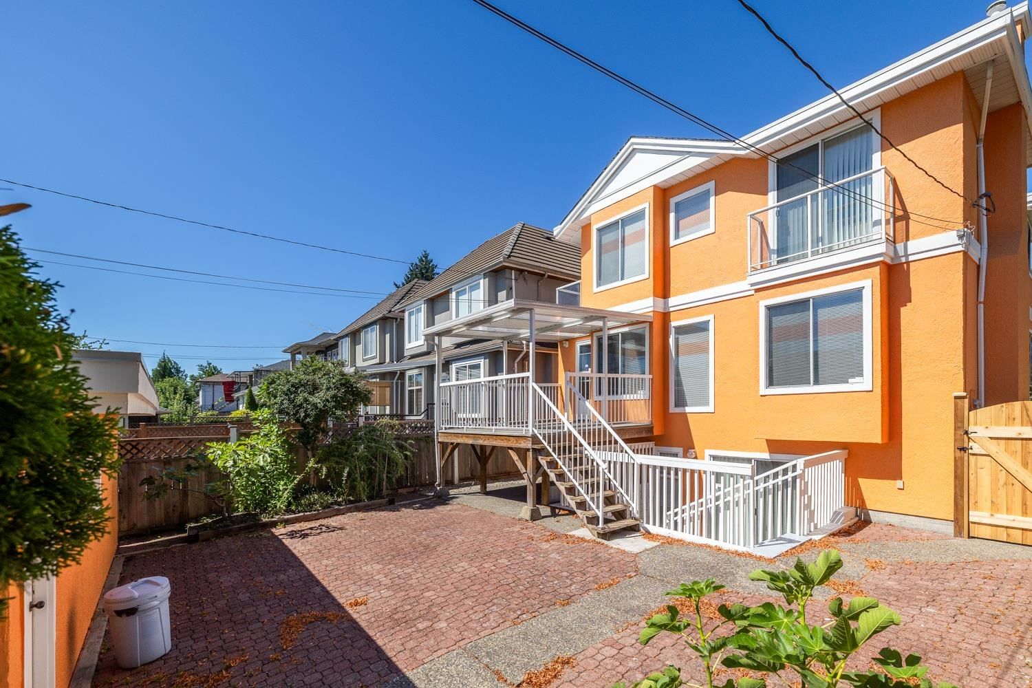 Listing Image 19