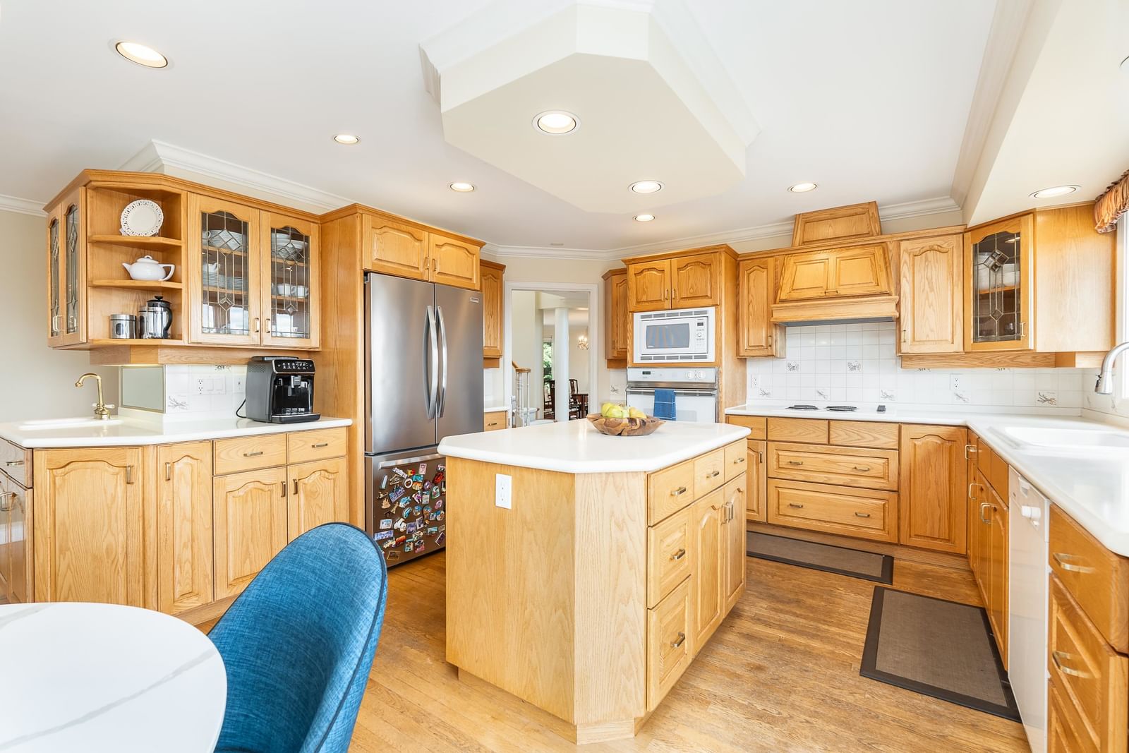 Listing Image 16