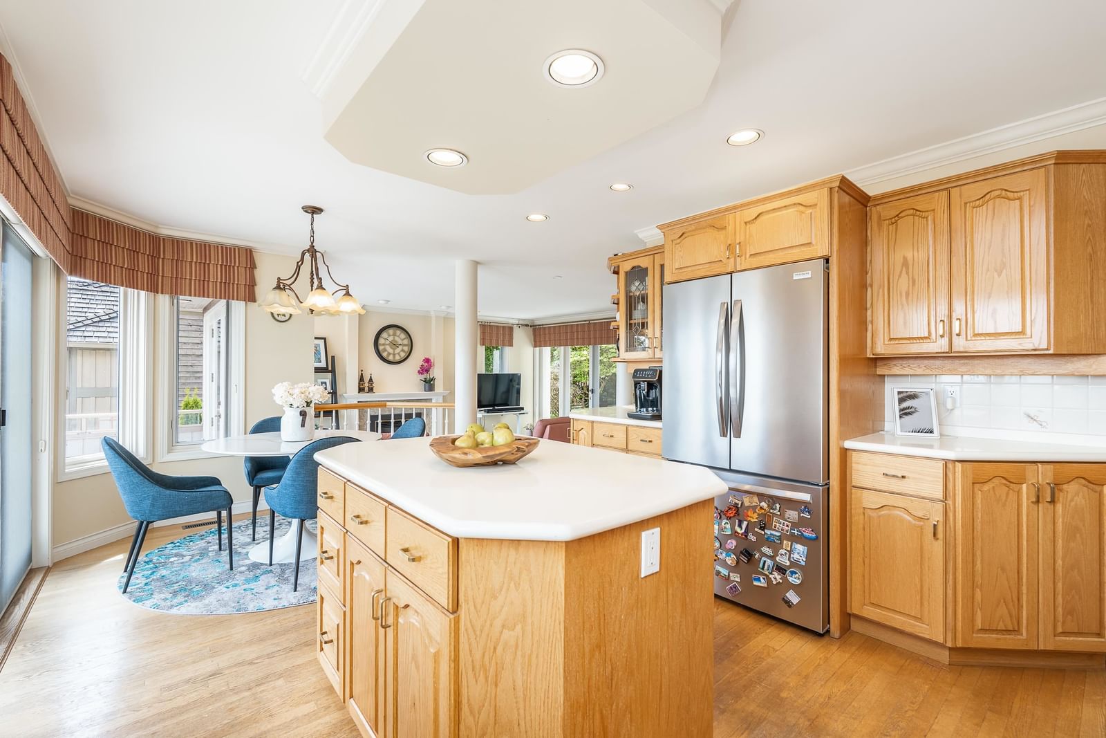 Listing Image 19