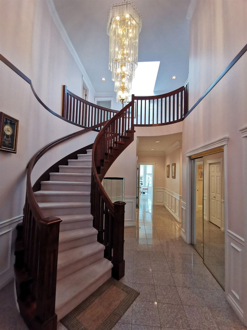 Image of home for listing MLS® R3003633