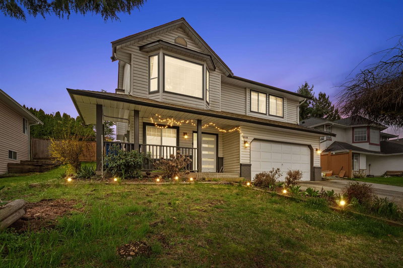 32110 Rogers Avenue, Abbotsford, V2T 5B7 | Image 2