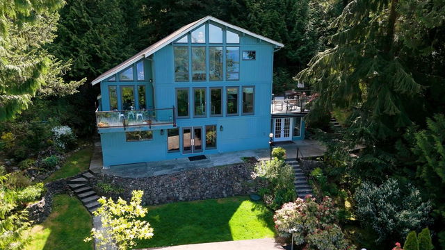 445 Mountain Drive