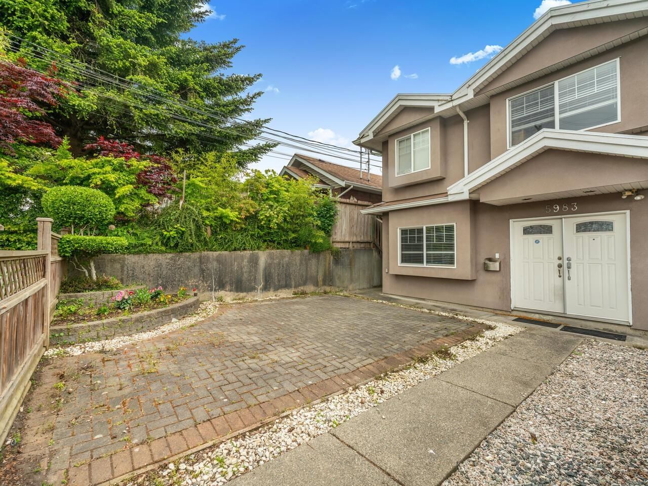 Listing Image 20