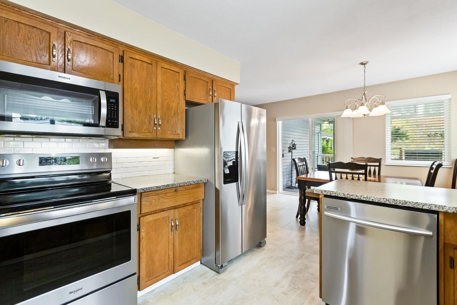 Listing Image 15
