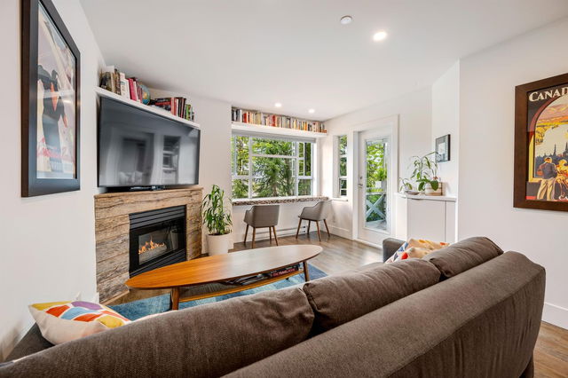 309 - 4360 Lorimer Road