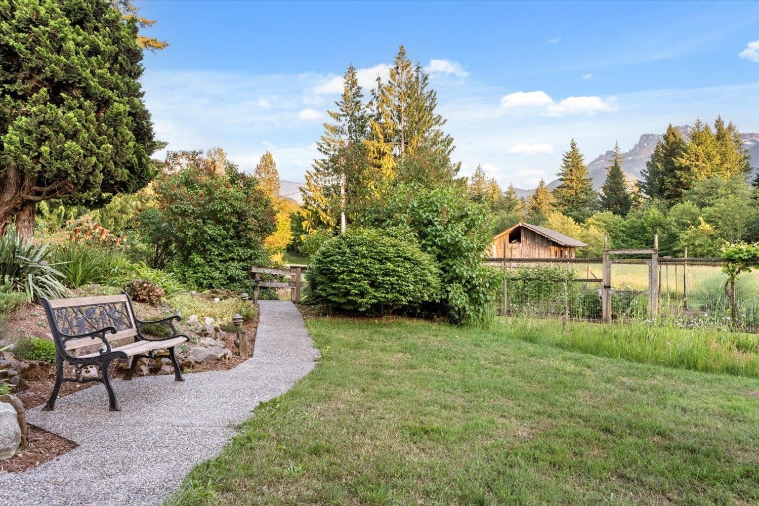Listing Image 11
