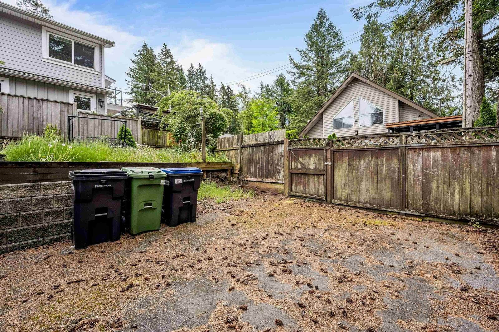 Listing Image 18