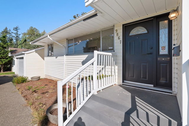 9867 Inglewood Crescent