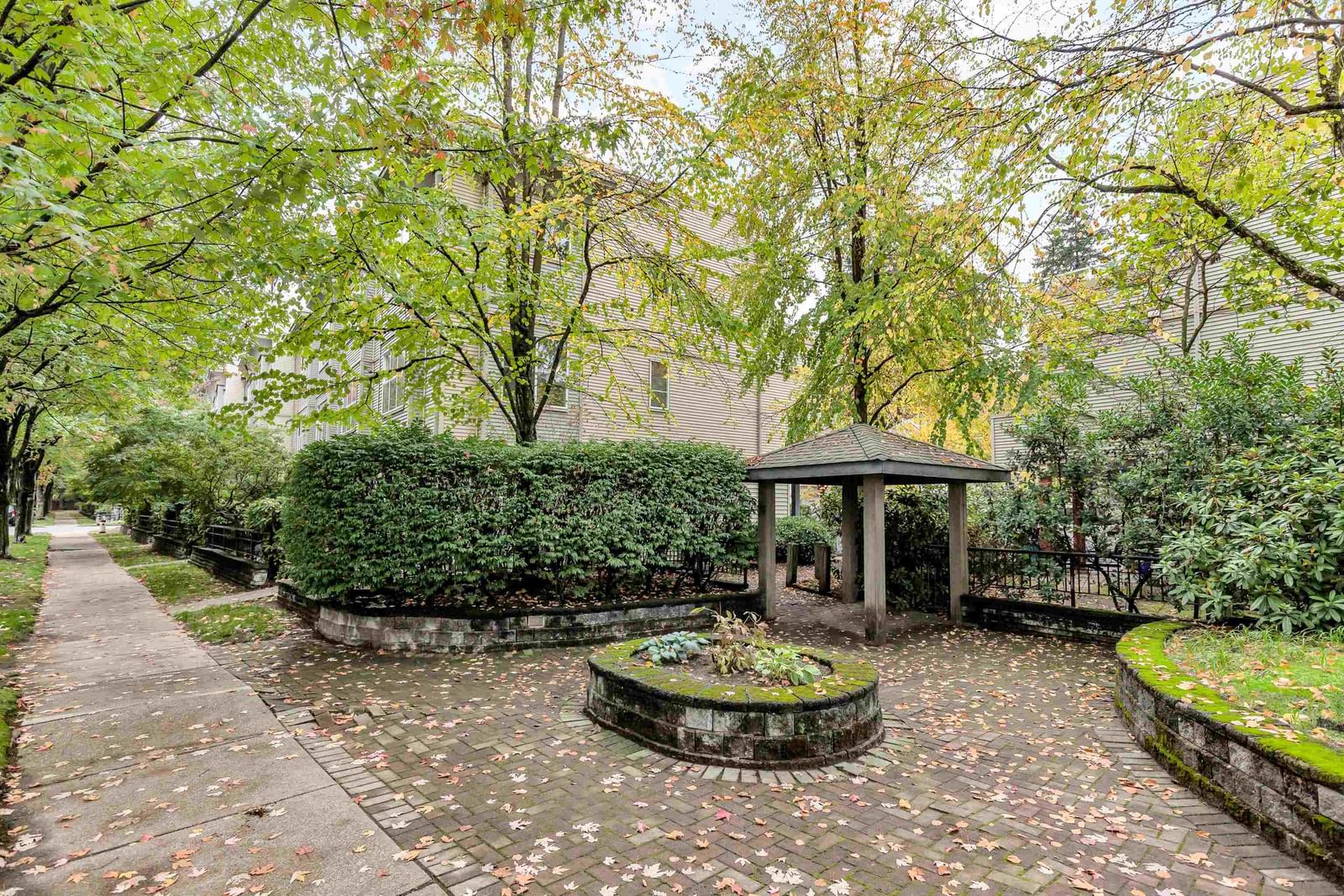 Listing Image 37
