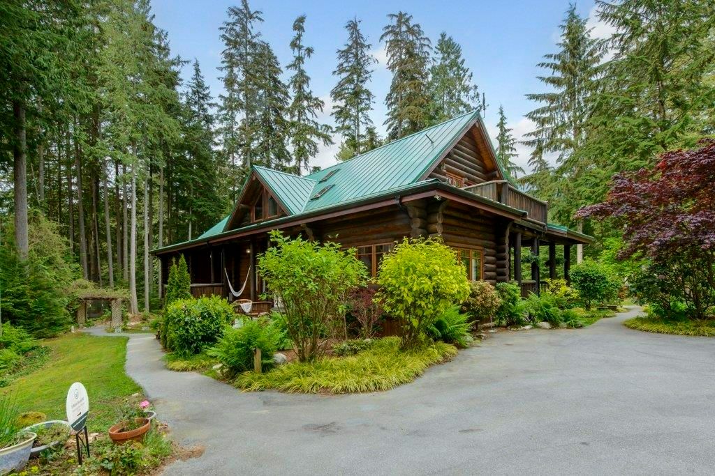 Listing Image 4