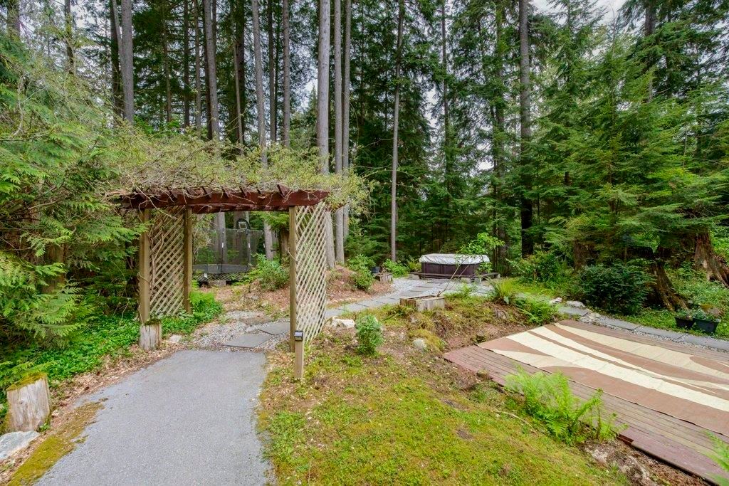 Listing Image 6