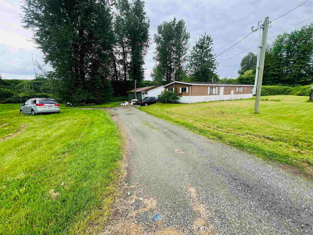 6477 Riverside Street