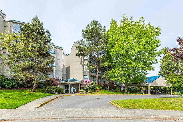 202 - 4753 River Road W