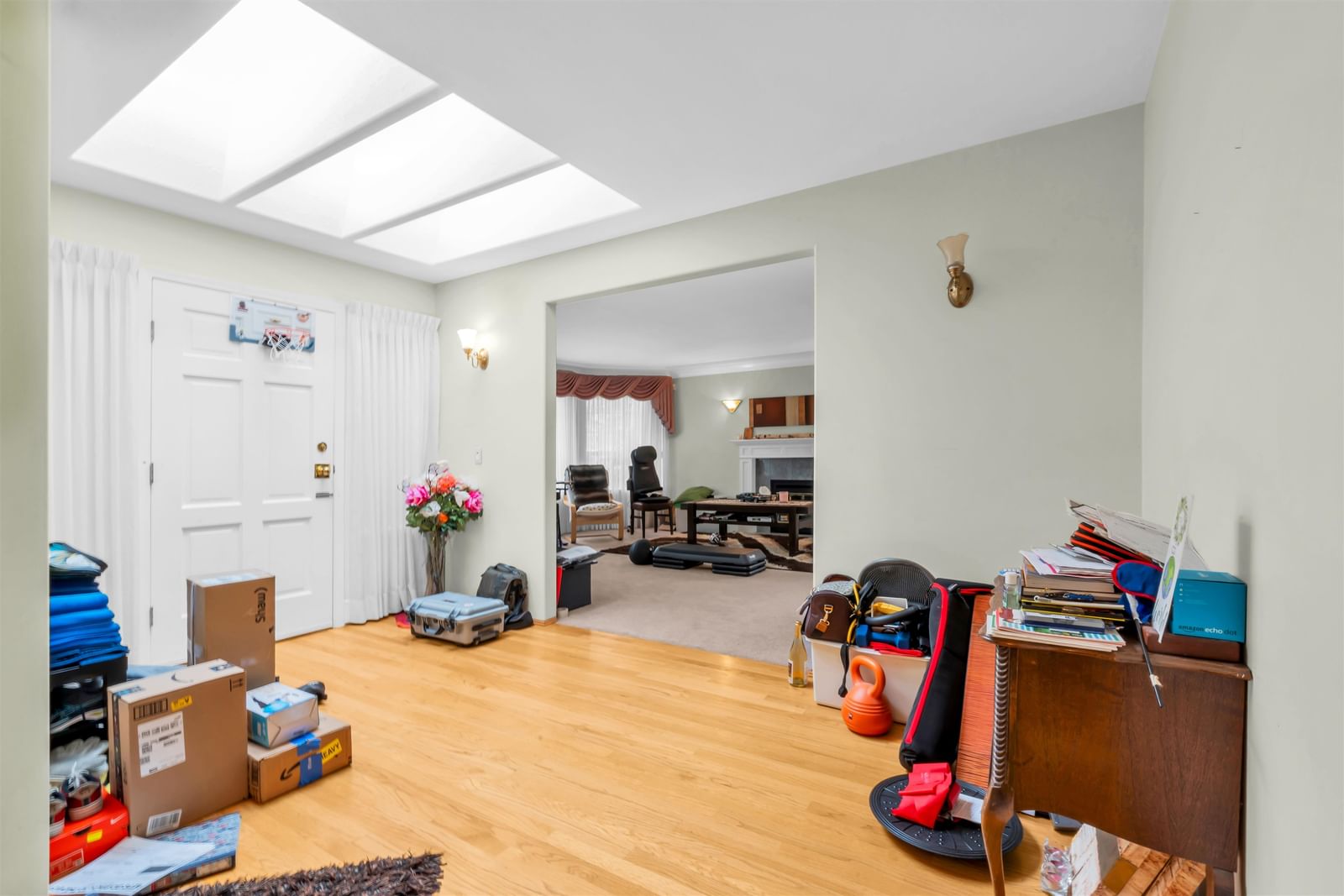 Listing Image 6