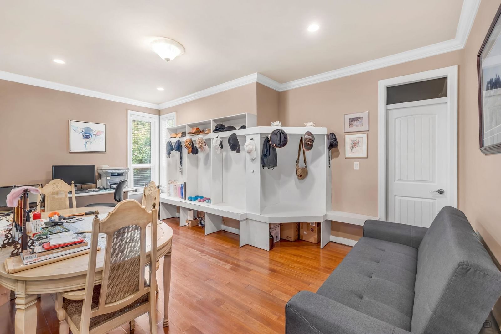 Listing Image 15