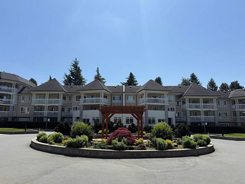 210 - 22022 49 Avenue, Langley, V3A 3R9 | Image 2