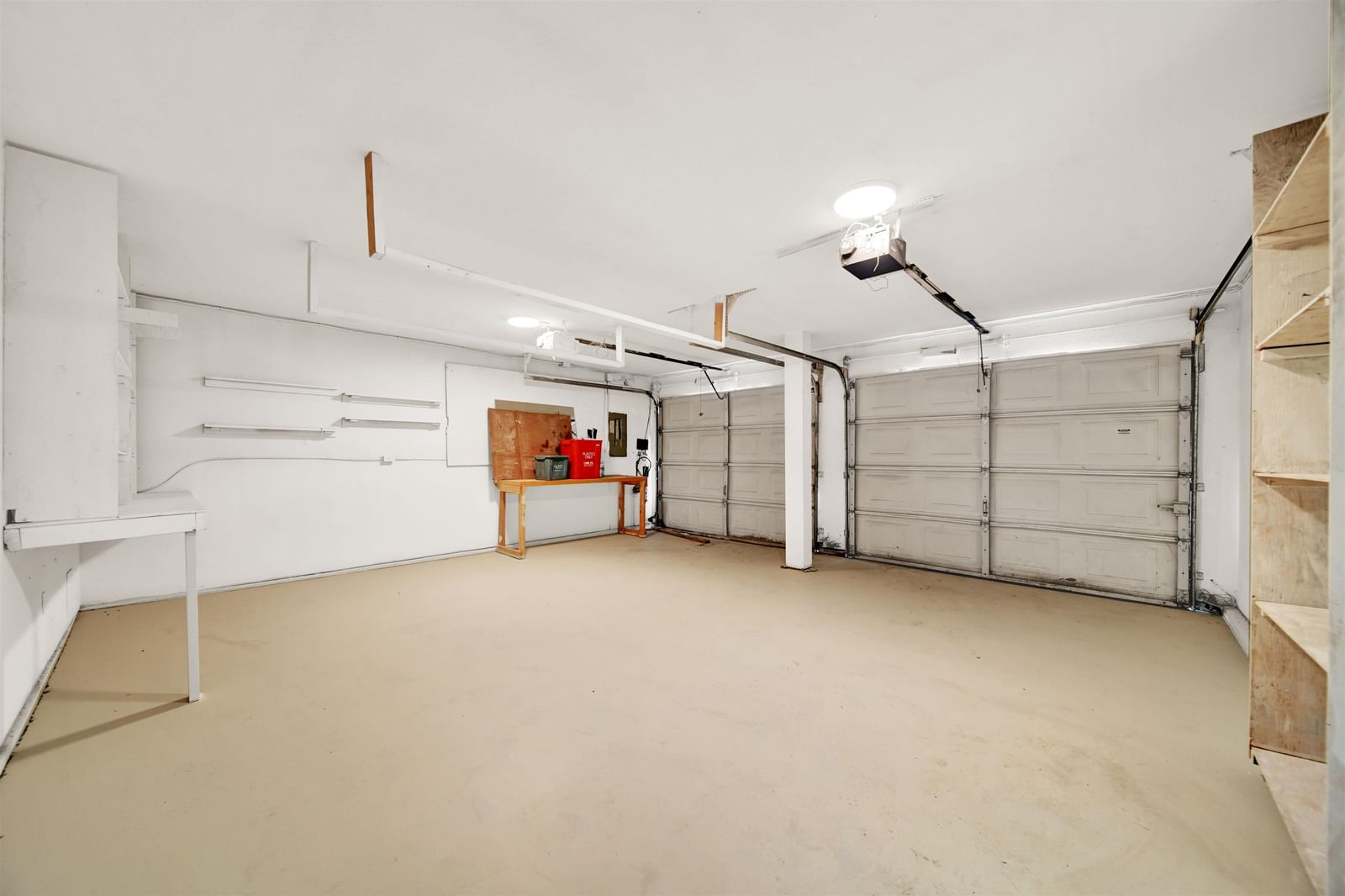 Listing Image 30