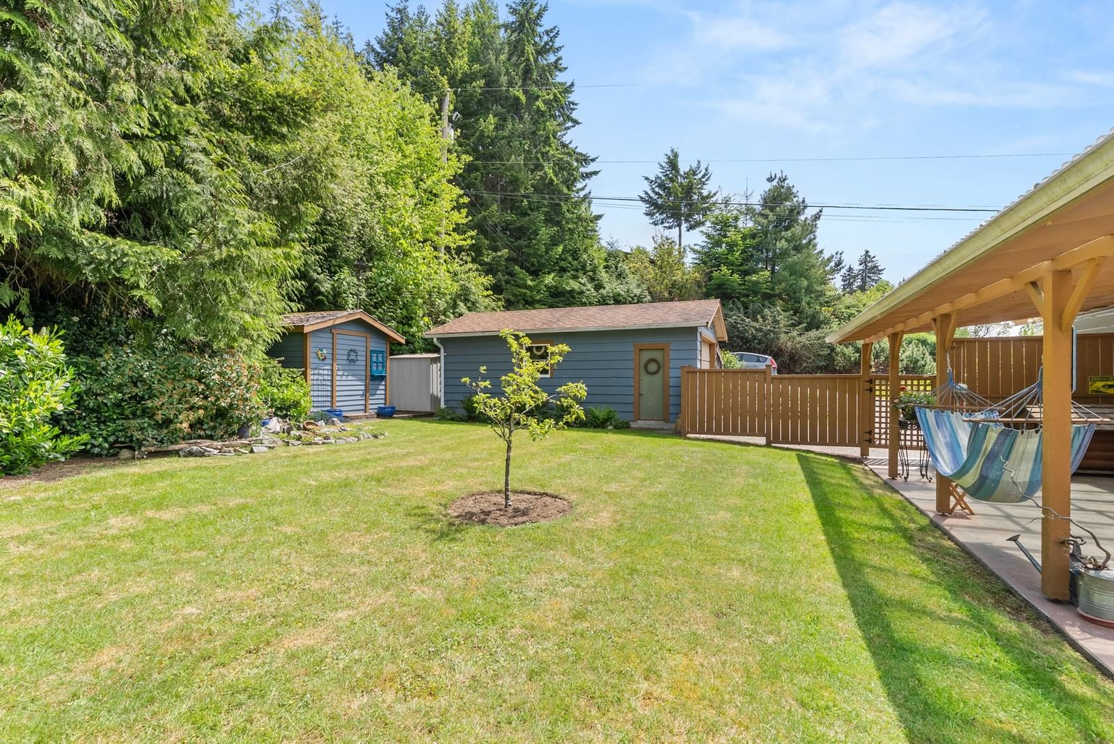 Listing Image 6