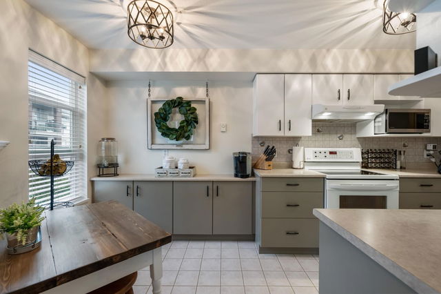 311 - 20259 Michaud Crescent
