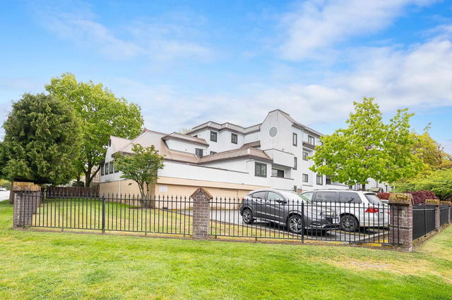 330 - 7480 St. Albans Road