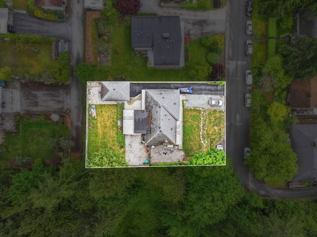 Listing Image 29