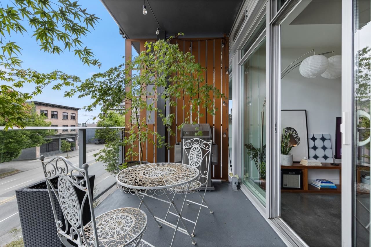 Listing Image 21