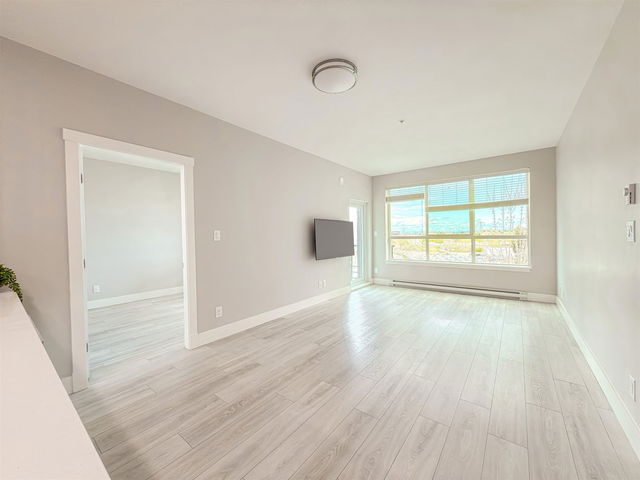 323 - 4690 Hawk Lane