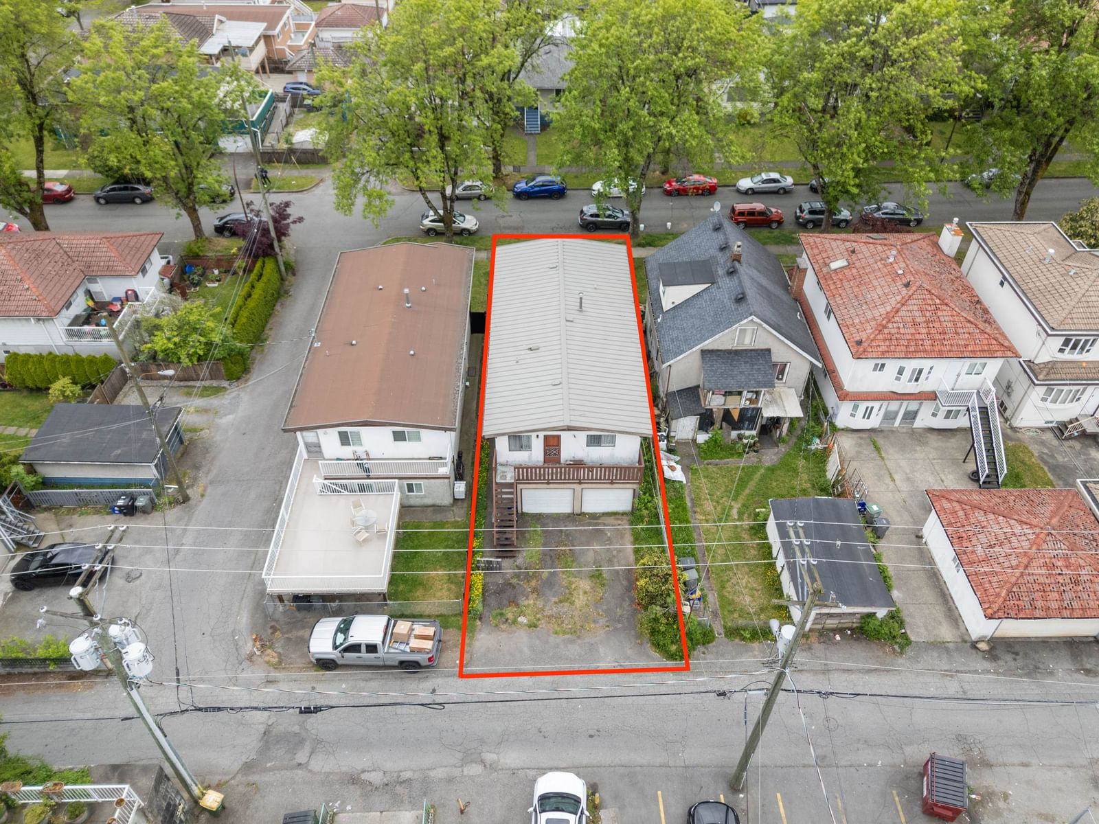 Listing Image 4