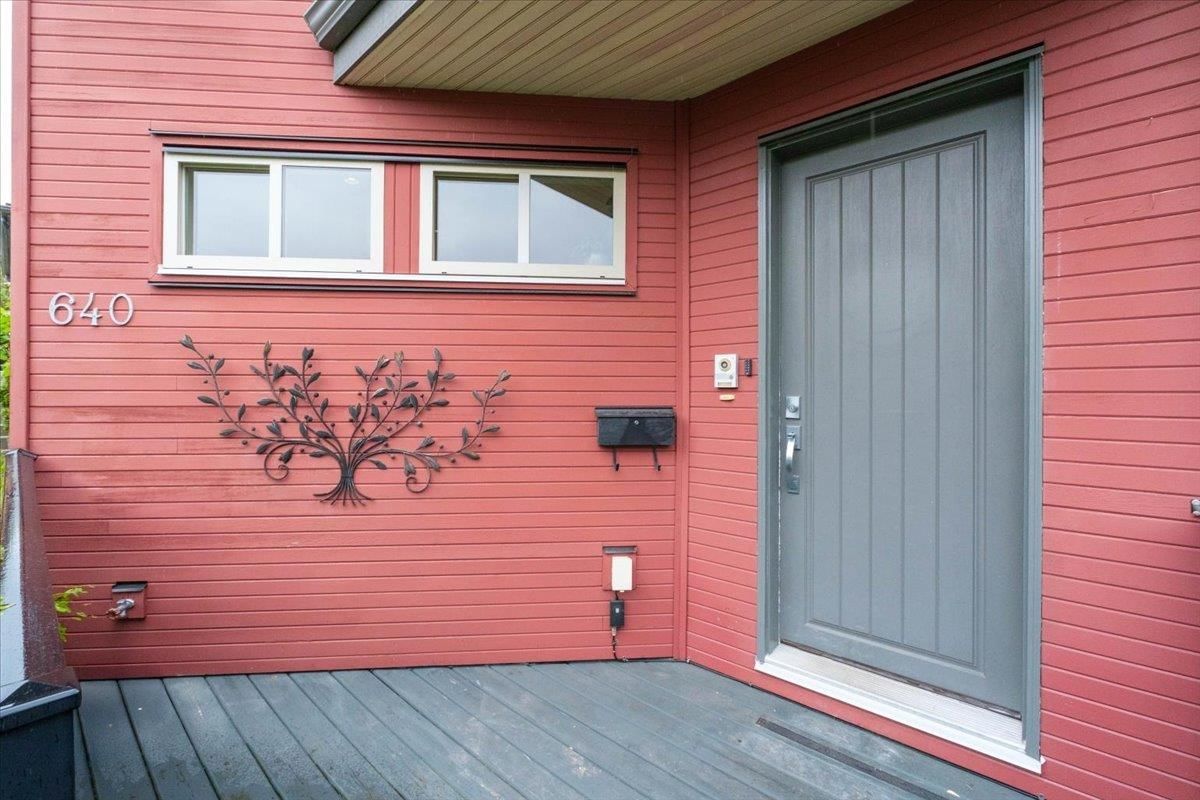 Listing Image 35